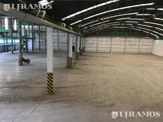 Depósito en Alquiler en Bosques foto 1