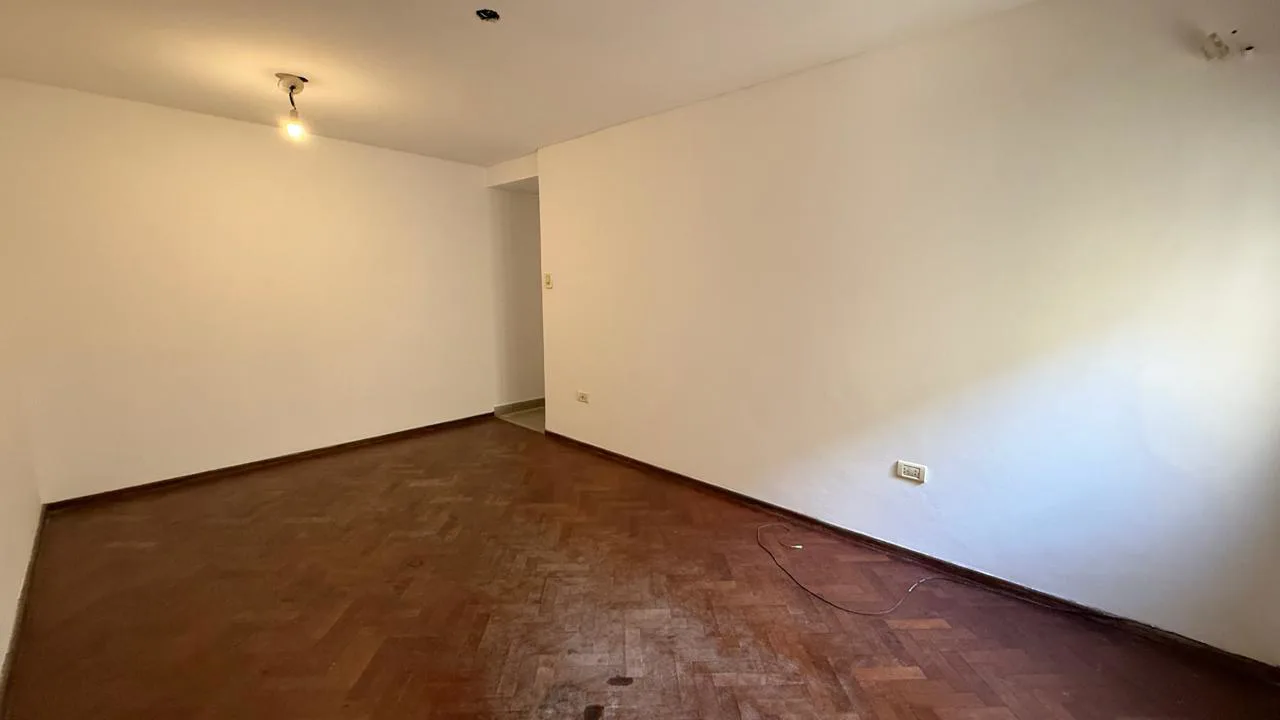1º Mayo 1300 - Departamento de dos dormitorios en alquiler en Rosario foto 2