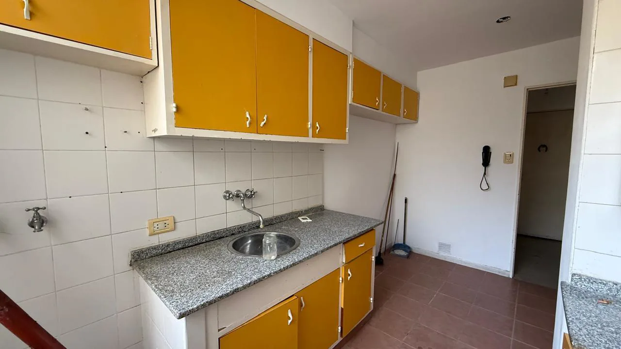 1º Mayo 1300 - Departamento de dos dormitorios en alquiler en Rosario foto 5
