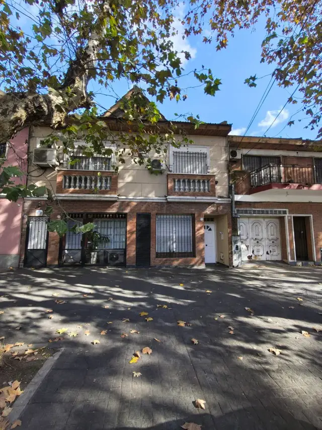 Venta | Excelente Ph 4 Ambientes En Villa Urquiza | Apto Crédito | Sin Expensas | Jardín Y Pileta