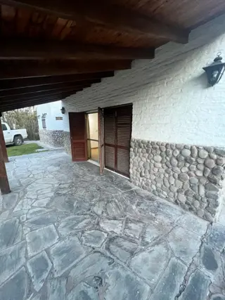 Alquiler de Casa en Country Las Lajas, General Rodríguez foto 3