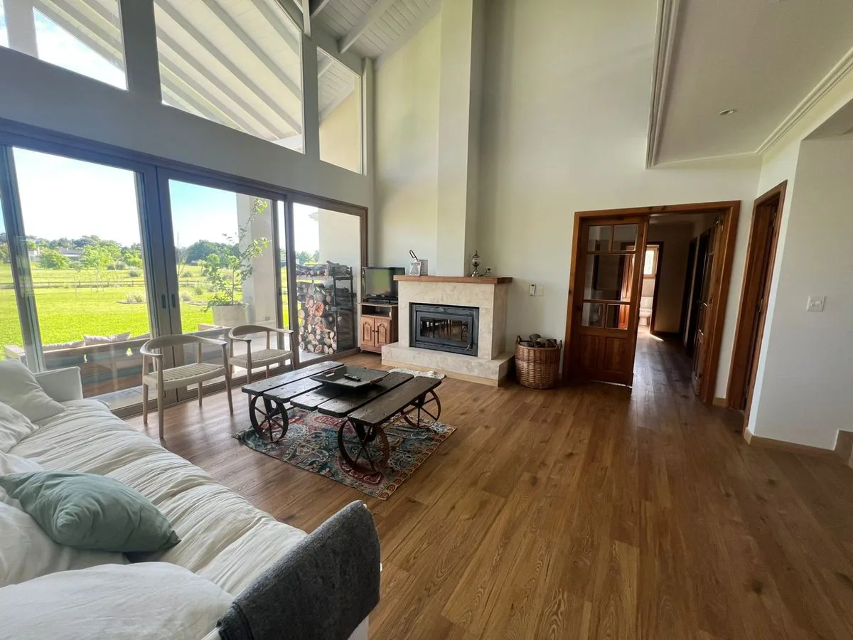 VENTA CASA CON VISTA AL LAGO , CHACRAS DE LA CRUZ foto 3