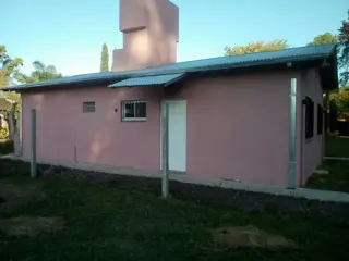 CASA EN ALQUILER EN PILAR , VILLA ROSA.- foto 3
