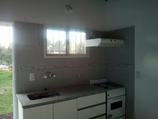 CASA EN ALQUILER EN PILAR , VILLA ROSA.- foto 5