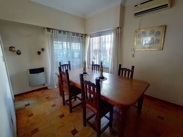 VENTA CASA 5 AMBIENTES AVELLANEDA SARANDI