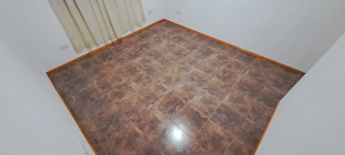 VENTA CASA 3 AMBIENTES-ALEJANDRO KORN-CON COCHERA foto 5