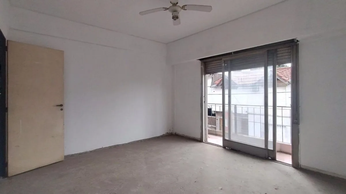 VENTA DE DEPARTAMENTO DE 3 AMBIENTES  RAMOS MEJIA foto 5