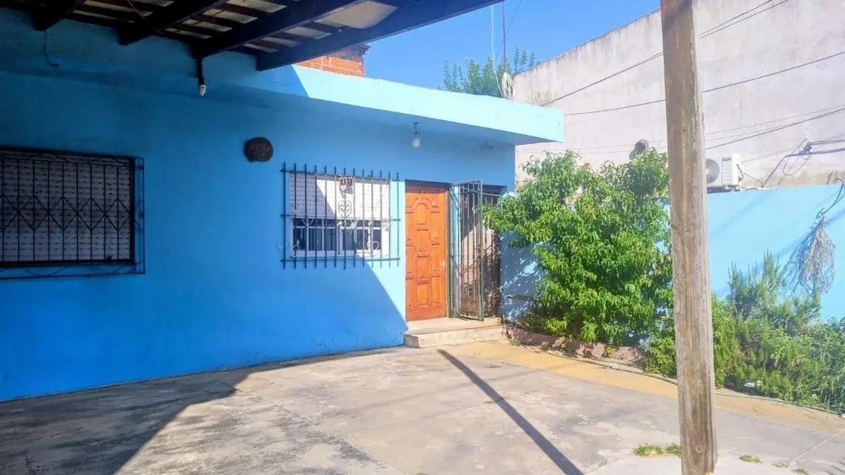 CASA 3 AMBIENTES VENTA JOSE MARMOL foto 2