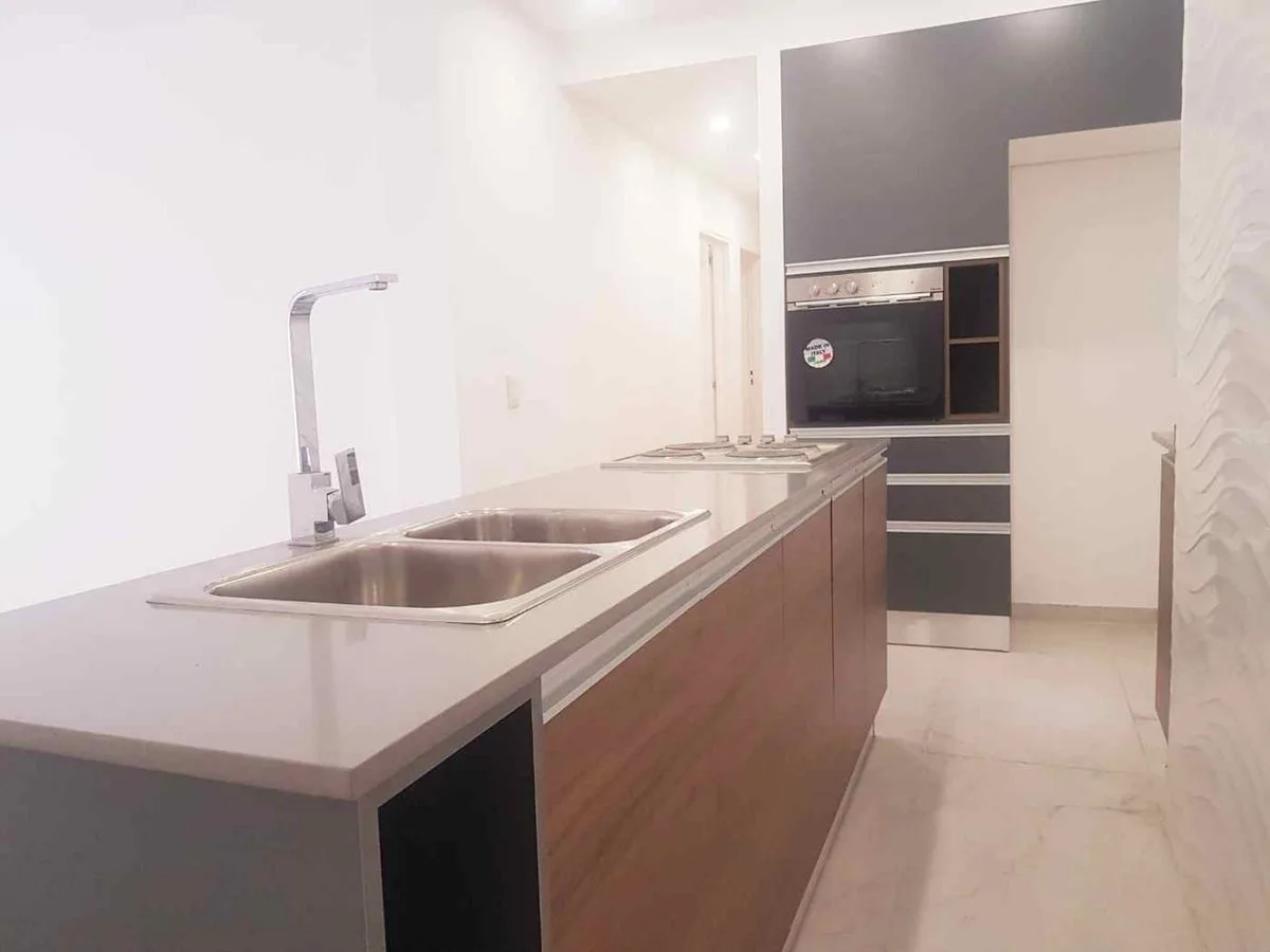 PRECIOSO PH 4 AMB CON PATIO REMODELADO A NUEVO foto 3