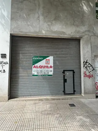 Excelente local con muy buena ubicación foto 1