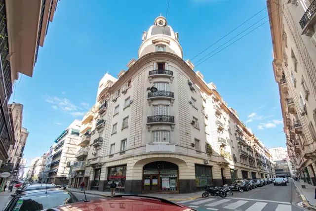 VENTA 5 AMBIENTES EN PASAJE RIVAROLA SAN NICOLAS