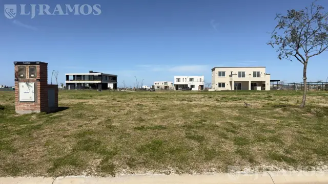 Lote en venta Amarras 294 - Interno - Barrio Amarras Puertos Escobar