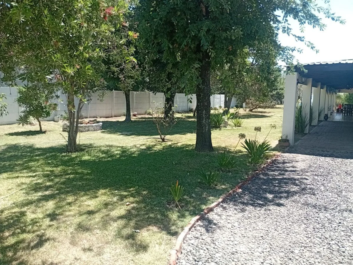 Casa impecable, gran terreno y pileta, Gualeguay foto 2