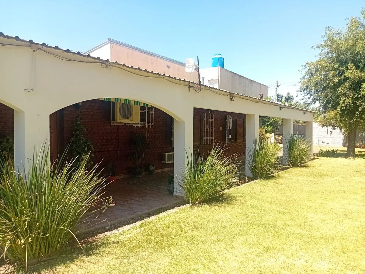 Casa impecable, gran terreno y pileta, Gualeguay foto 5