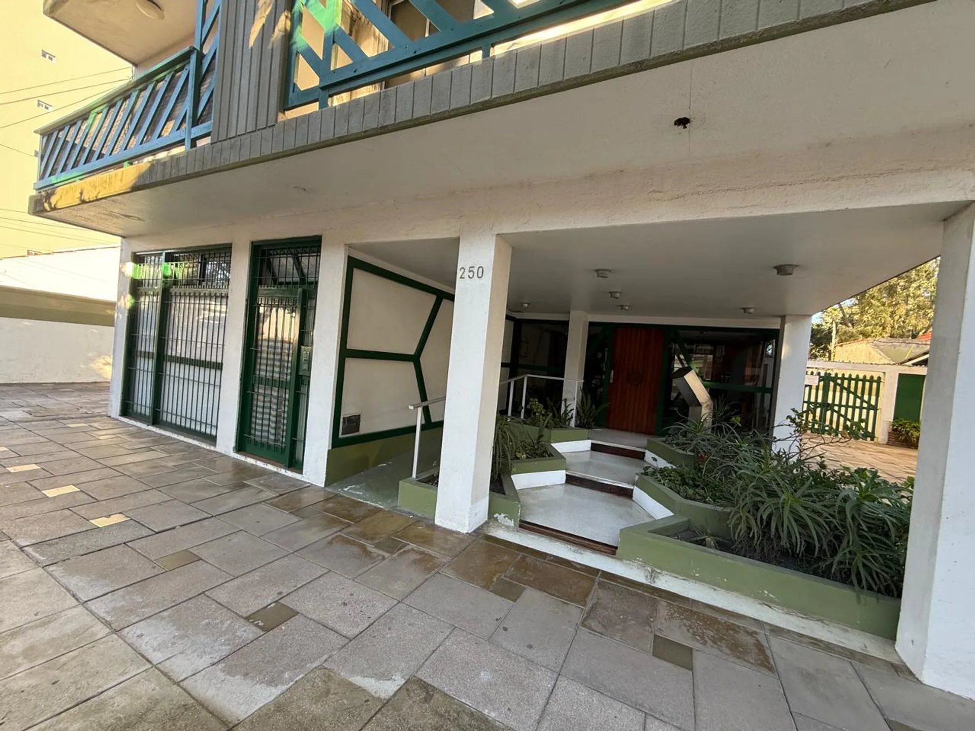 Venta departamento 2 ambientes 200 metros del mar foto 3