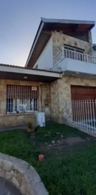 Venta de casa de 4 Amb en Monte Grande foto 4
