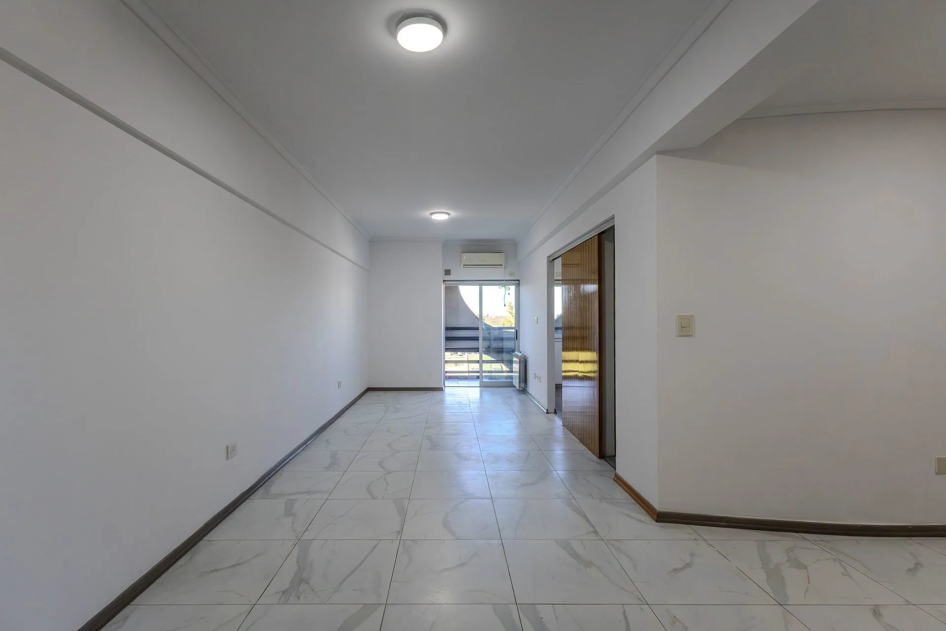 Venta Dpto 2 Amb Sáenz Peña Cochera Amenities foto 3