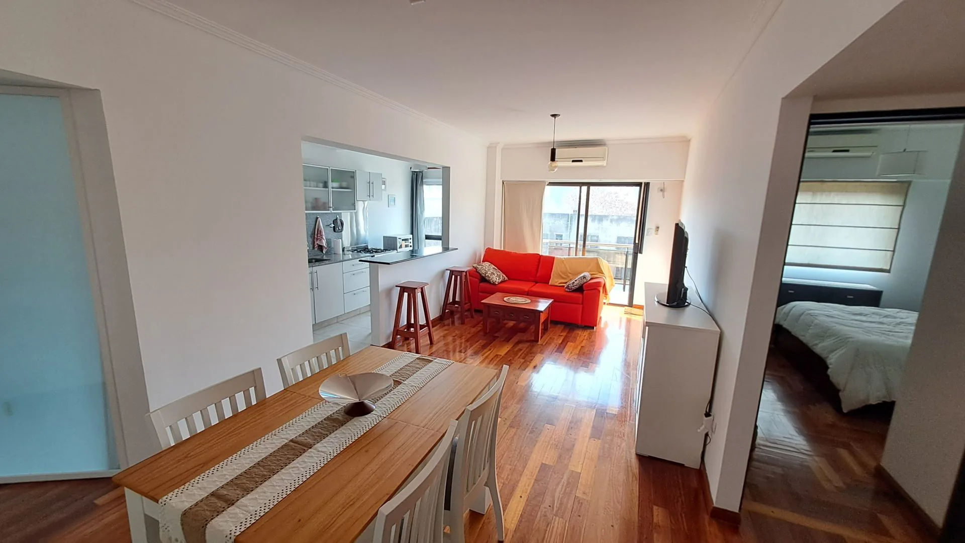 ALQ 2 AMBI CON MUEBLES - SEGURIDAD Y AMENITIES foto 5