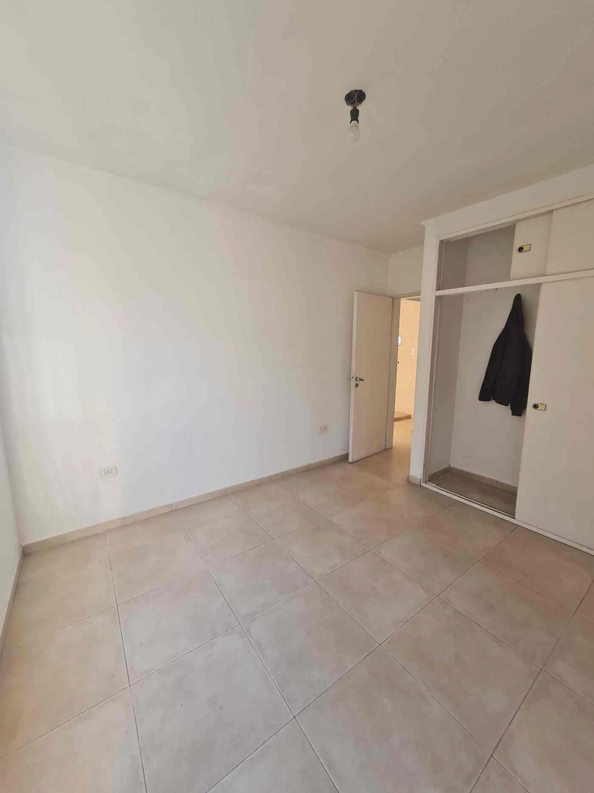 VENTA DPTO 2 AMB. JOSE C PAZ. INTERNO. S/ EXPENSAS foto 5