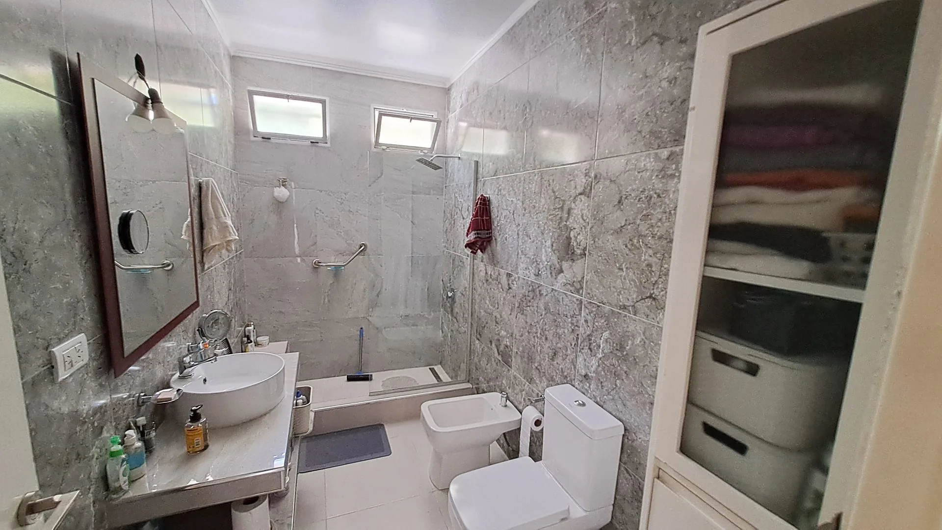 CASA RECICLADA - JARDIN, PILETA - APTO CREDITO foto 5