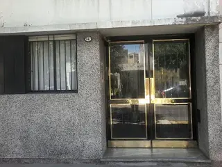 RUIZ DE LOS LLANOS 400 - 3 AMB P/ESCALERA MUY BUEN ESTADO - DOS BAÑOS Y LAVADERO foto 5