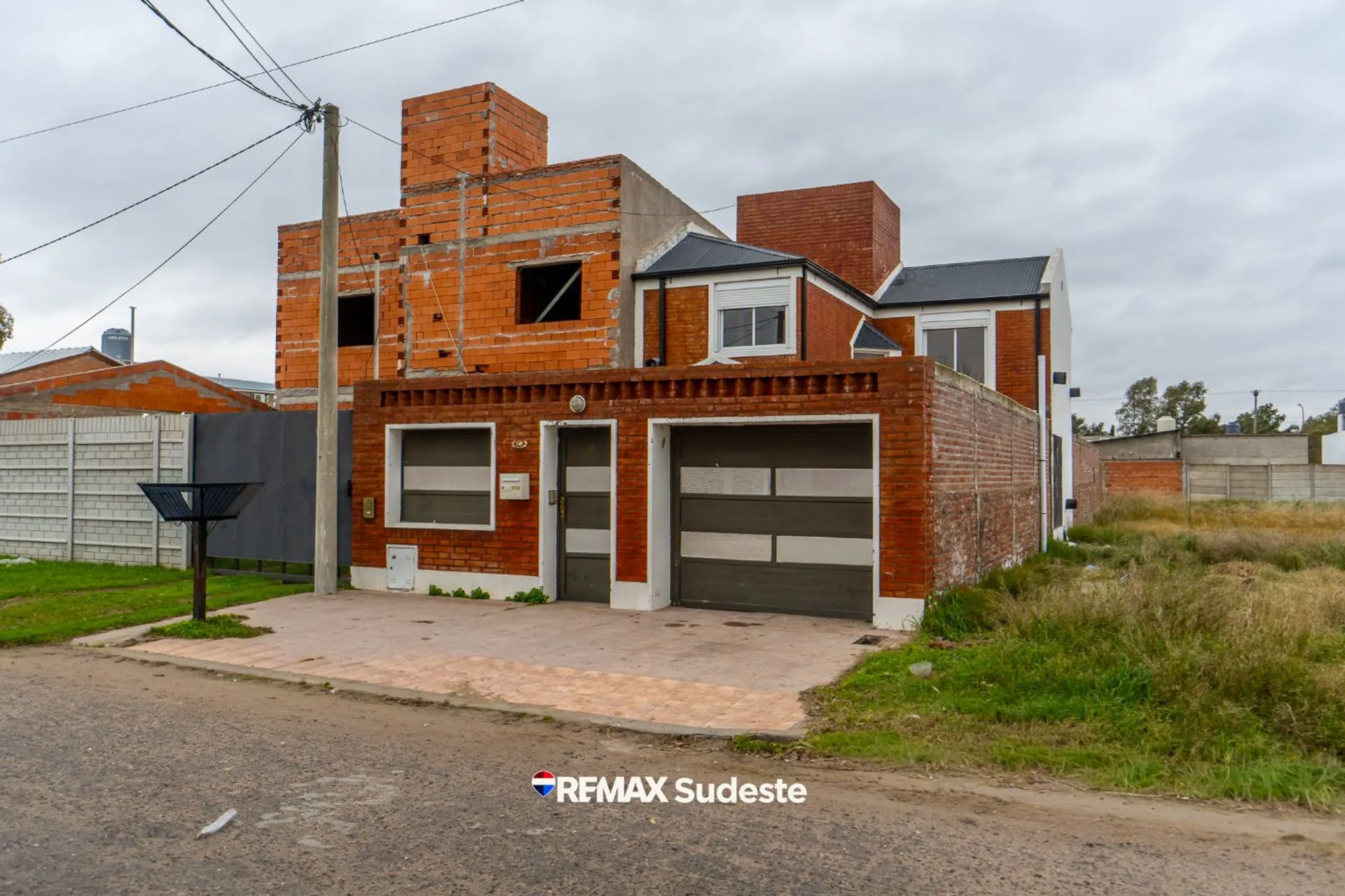 CASA EN VENTA 3 DORMITORIOS, APTA CREDITO