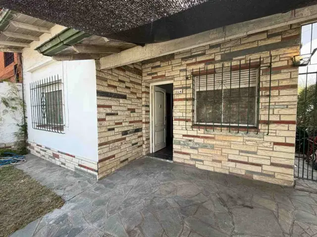 VENTA CASA A REFACCIONAR OPORTUNIDAD ÚNICA 333 M²