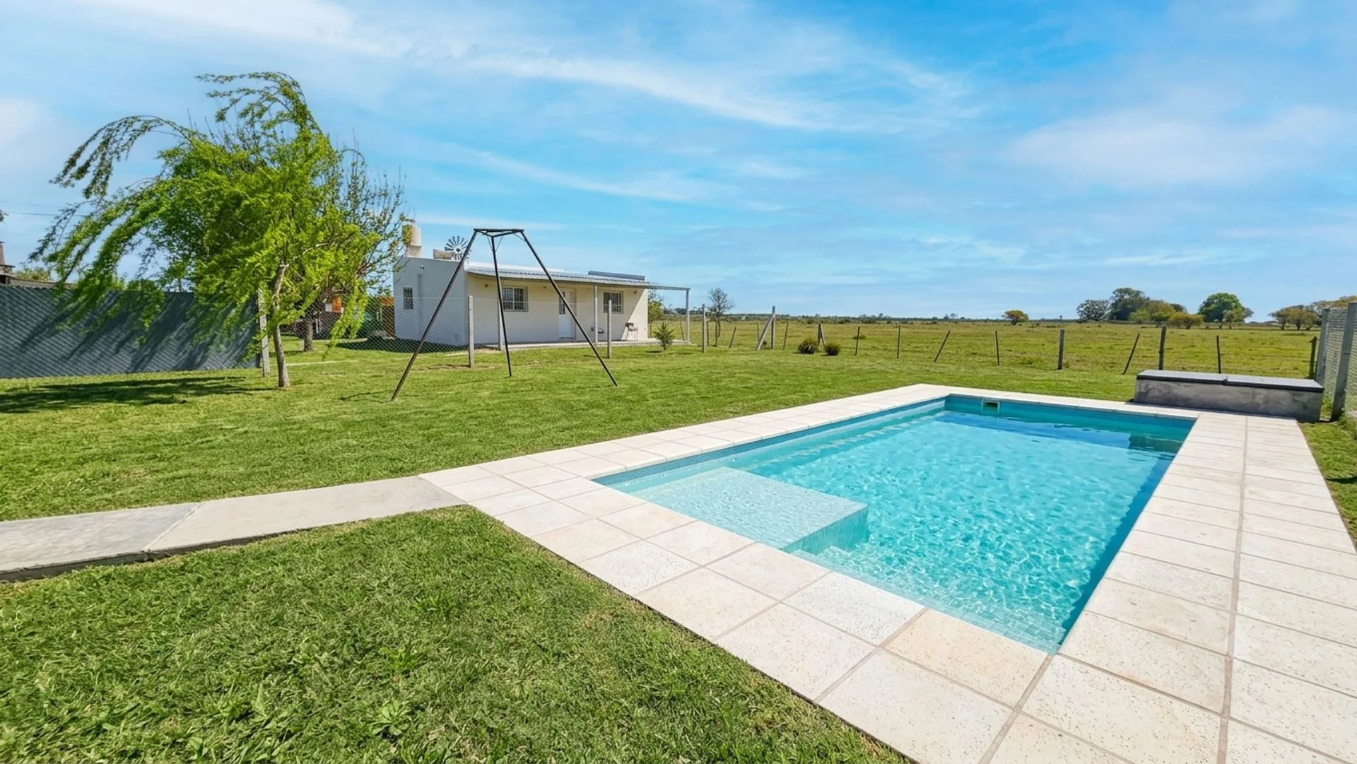 VENTA QUINTA CON PISCINA EREZCANO, SAN NICOLAS foto 2