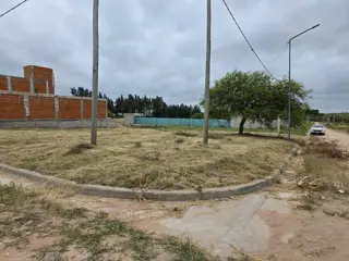 Vendo Terreno de 429 m2 en Concepción del Uruguay Entre Ríos foto 3