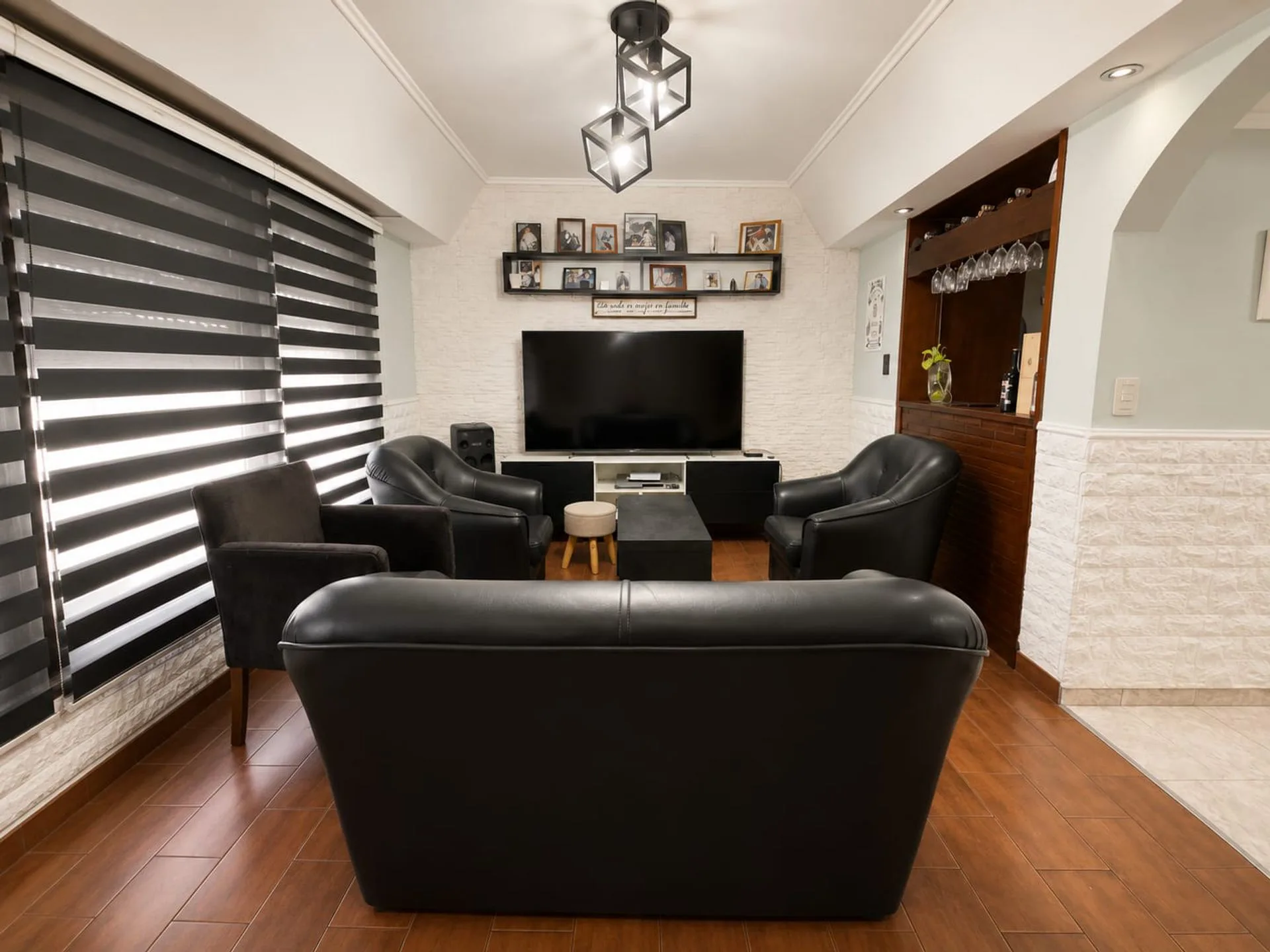 Venta | PH Tipo Casa 5 Ambientes en San Justo foto 2