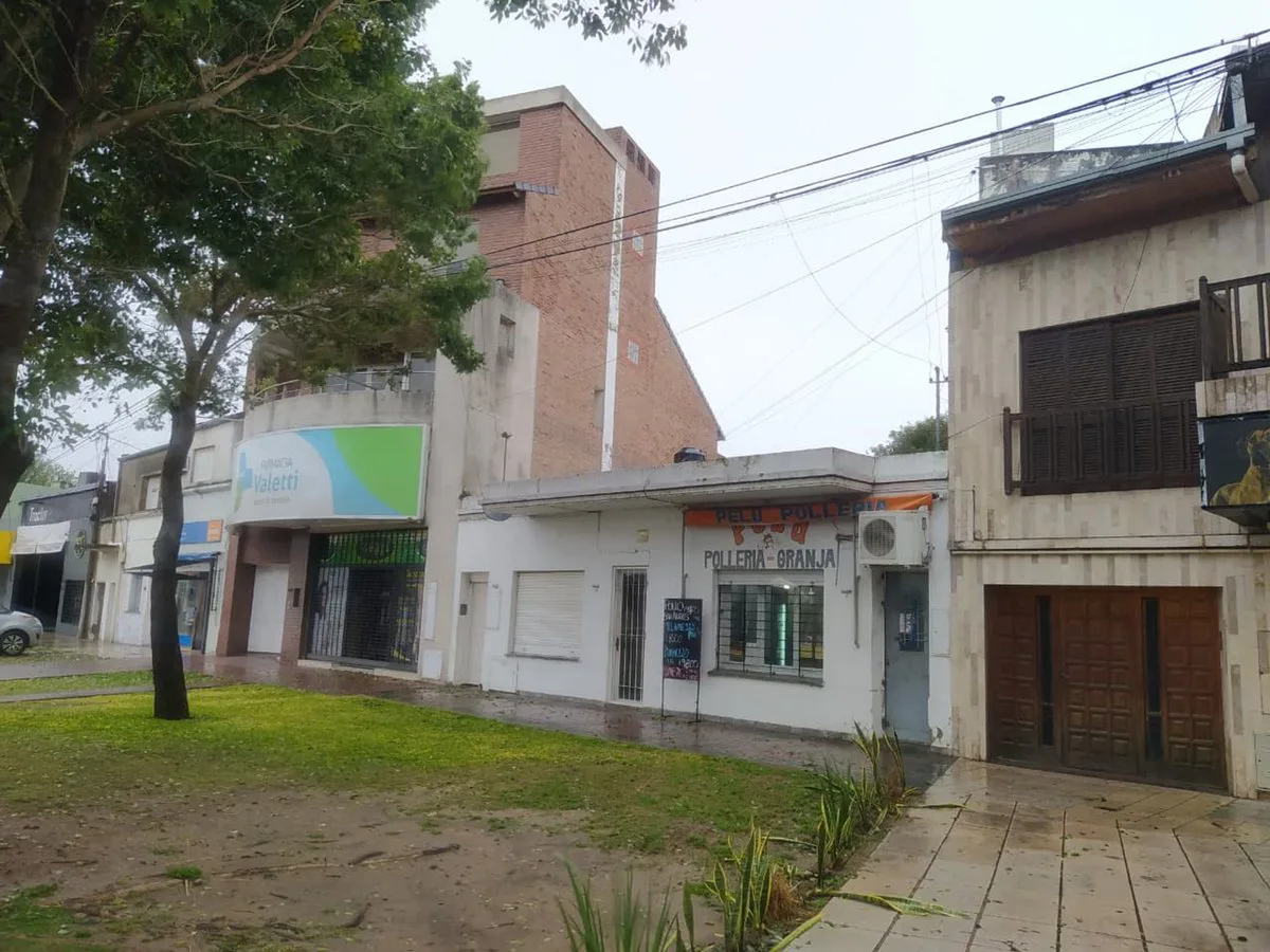 OPORTUNIDAD SOBRE AVENIDA GENERAL PAZ foto 3