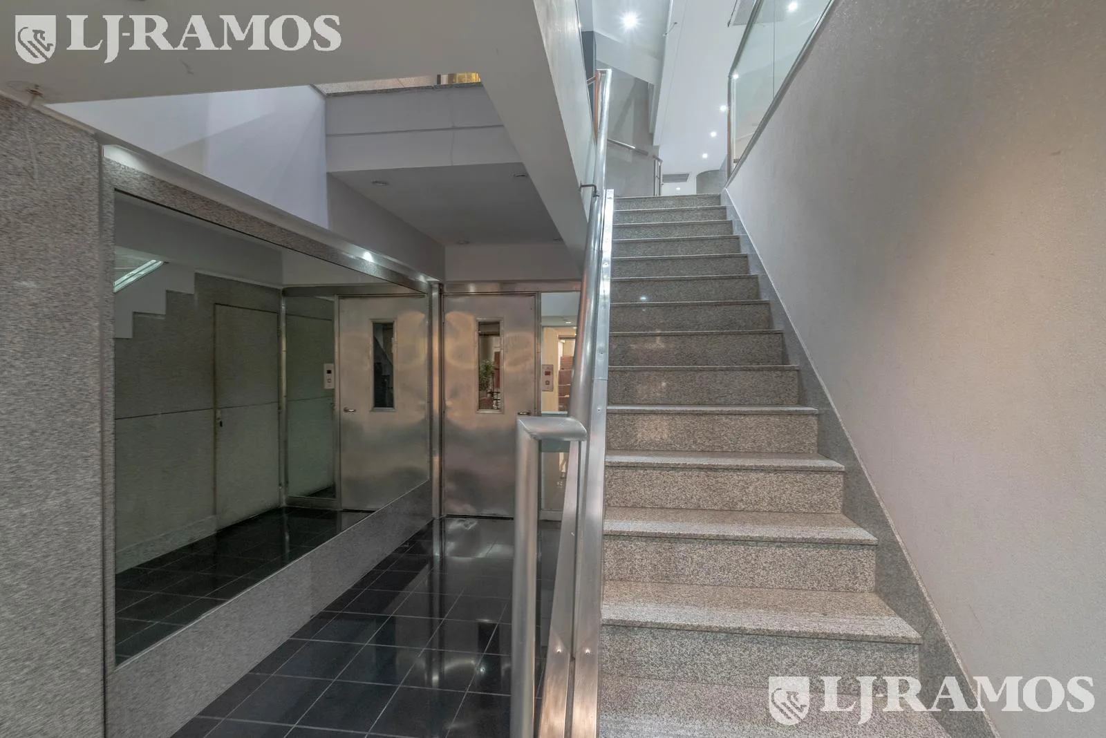 Oficina en alquiler o venta en Belgrano foto 3