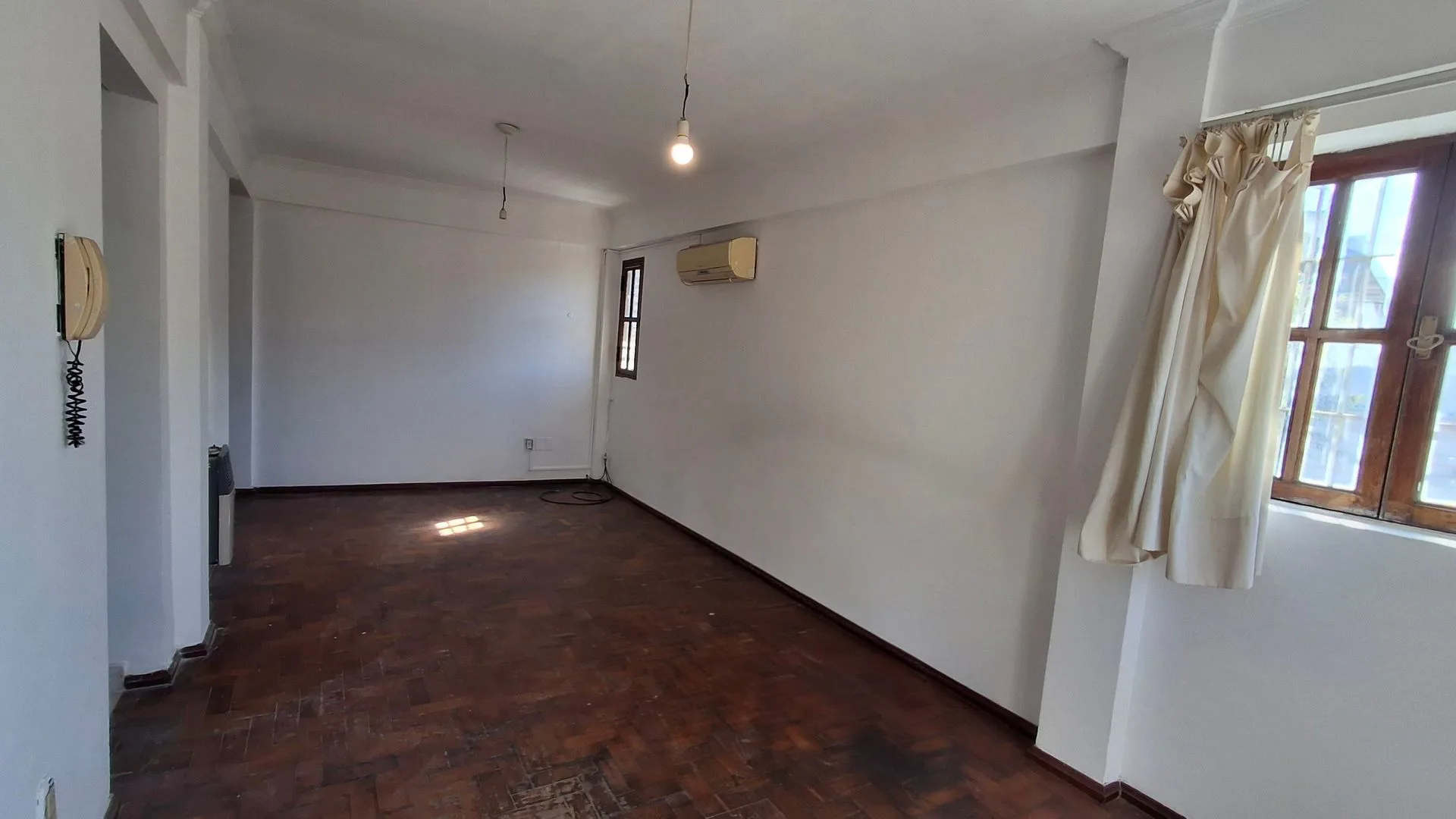 DPTO CON COCHERA EN BARRIO SUR | SOBRE URQUIZA foto 5