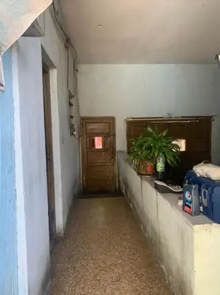 VENTA - CASA ANTIGUA A REFACCIONAR - SAN LUIS 731 foto 4