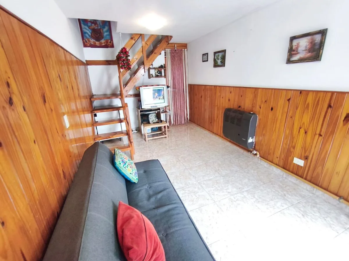 VENTA TRIPLEX EN SANTA TERESITA foto 3