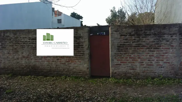 Excelente lote - 10 x 30 - dos cuadras Palacio municipal