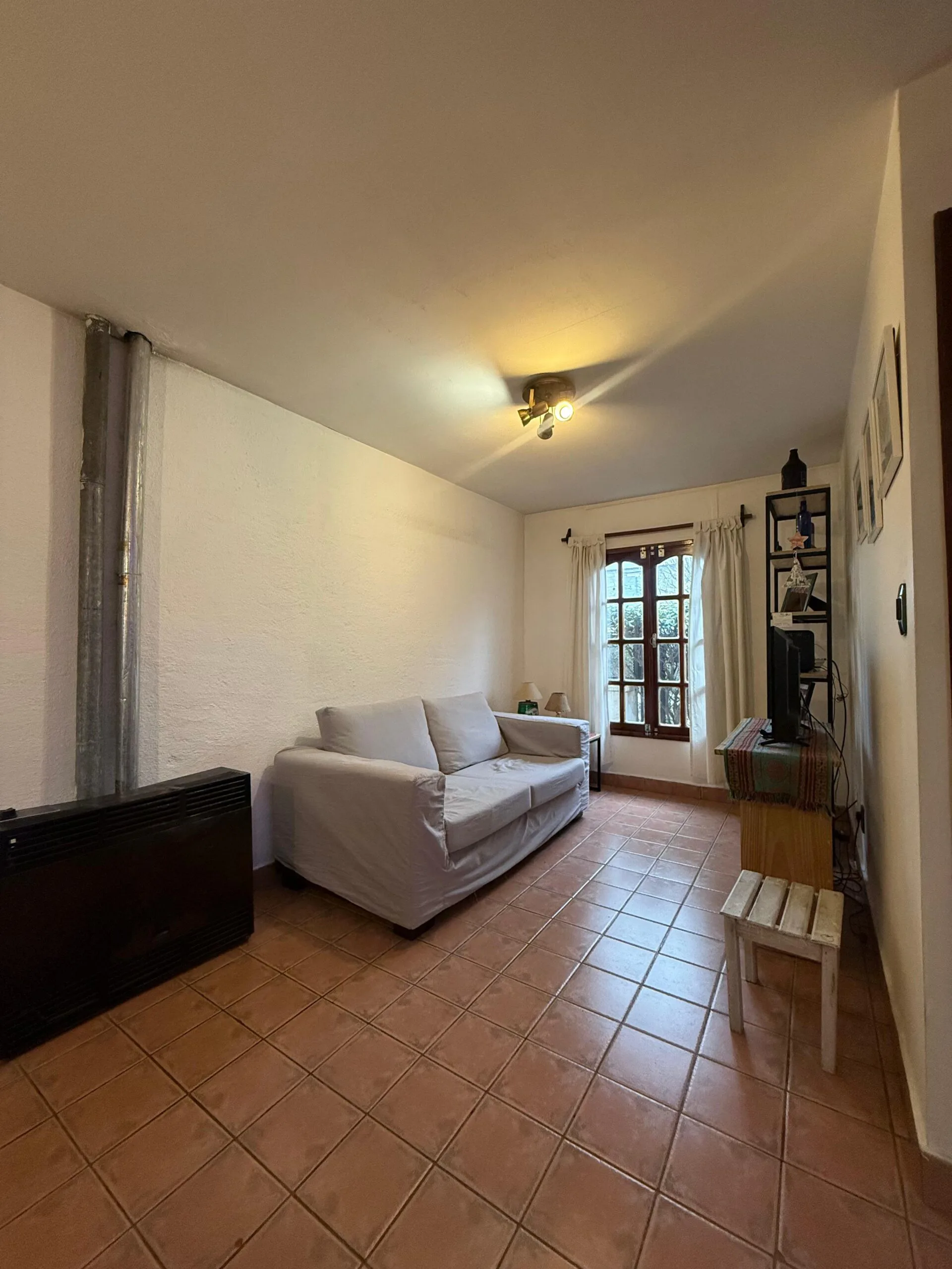 VENTA – CASA – CHACRA II foto 3