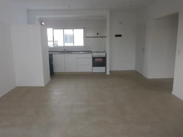 Precioso semipiso de 2 amb amplios a estrenar!