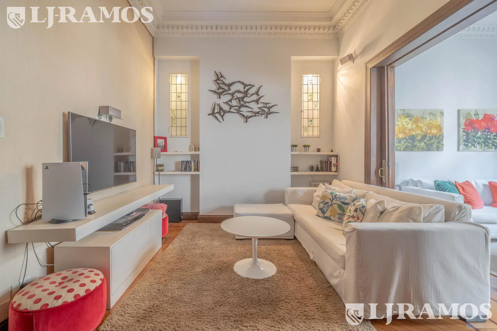 Recoleta. M. T de Alvear y Montevideo. Piso francés reciclado. venta. Sup. 163 m2 foto 5