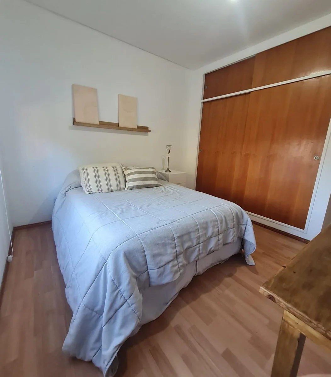 Venta de Dúplex, 5 ambientes, Hurlingham. foto 3