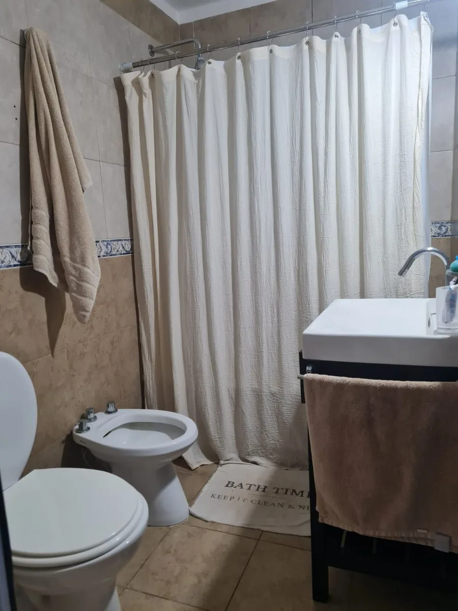 Venta de Dúplex, 5 ambientes, Hurlingham. foto 4