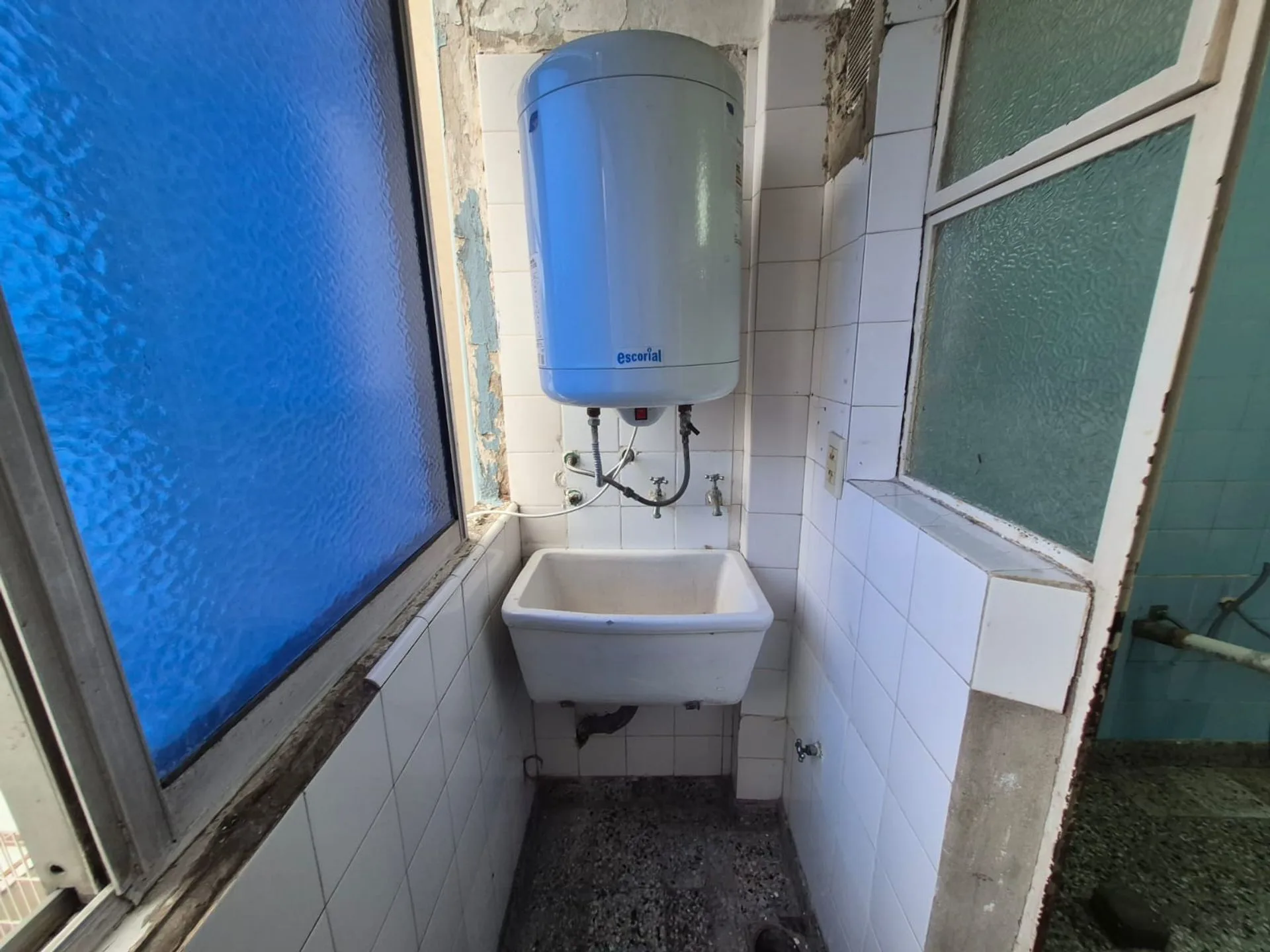 VENTA DEPARTAMENTO 2 AMB ALMAGRO A REFACCIONAR foto 5