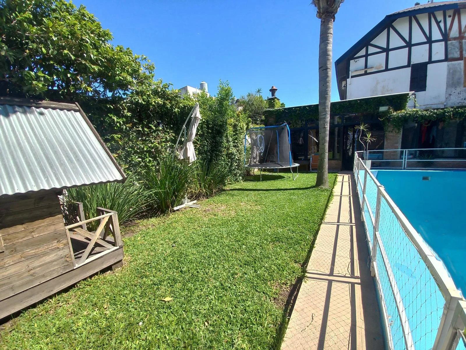 Regimiento 11300 - Casa en venta de tres dormitorios con pileta en Rosario - Roque Saenz Peña foto 4
