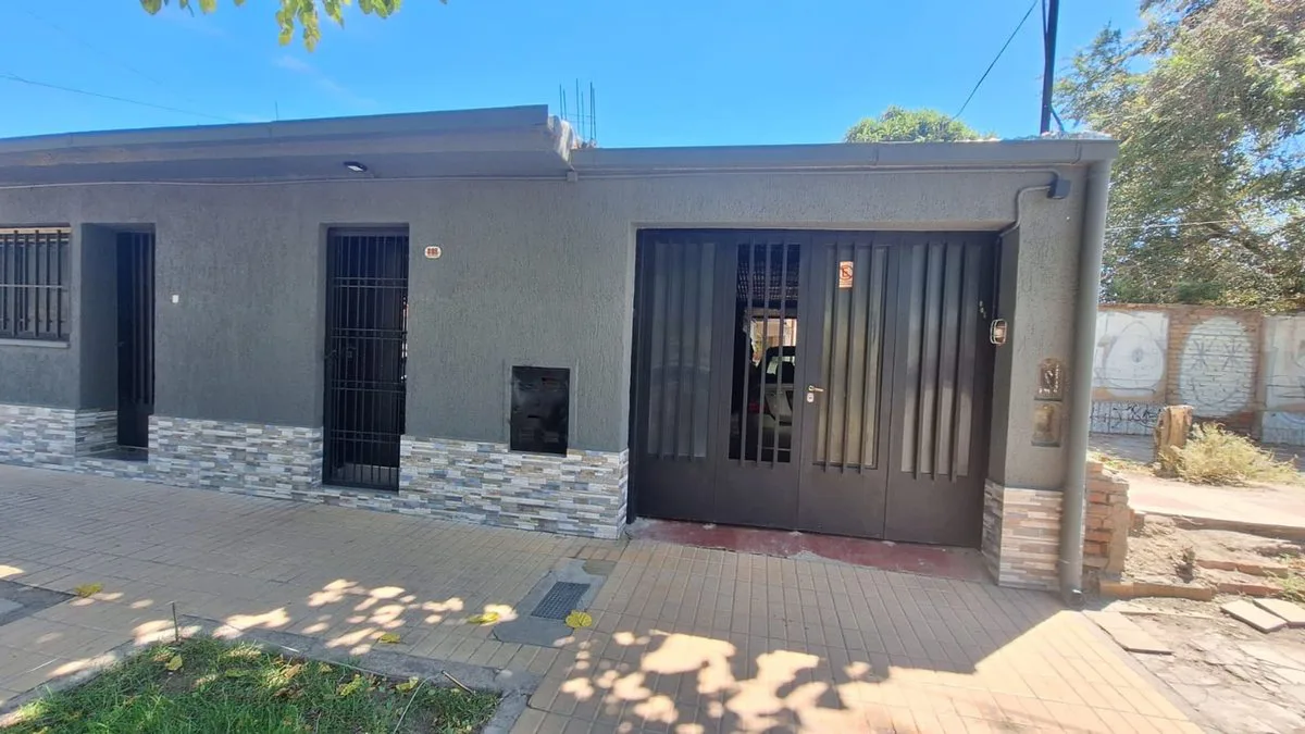 Venta Casa Apta Credito 3 dormitorio. Las Heras foto 2