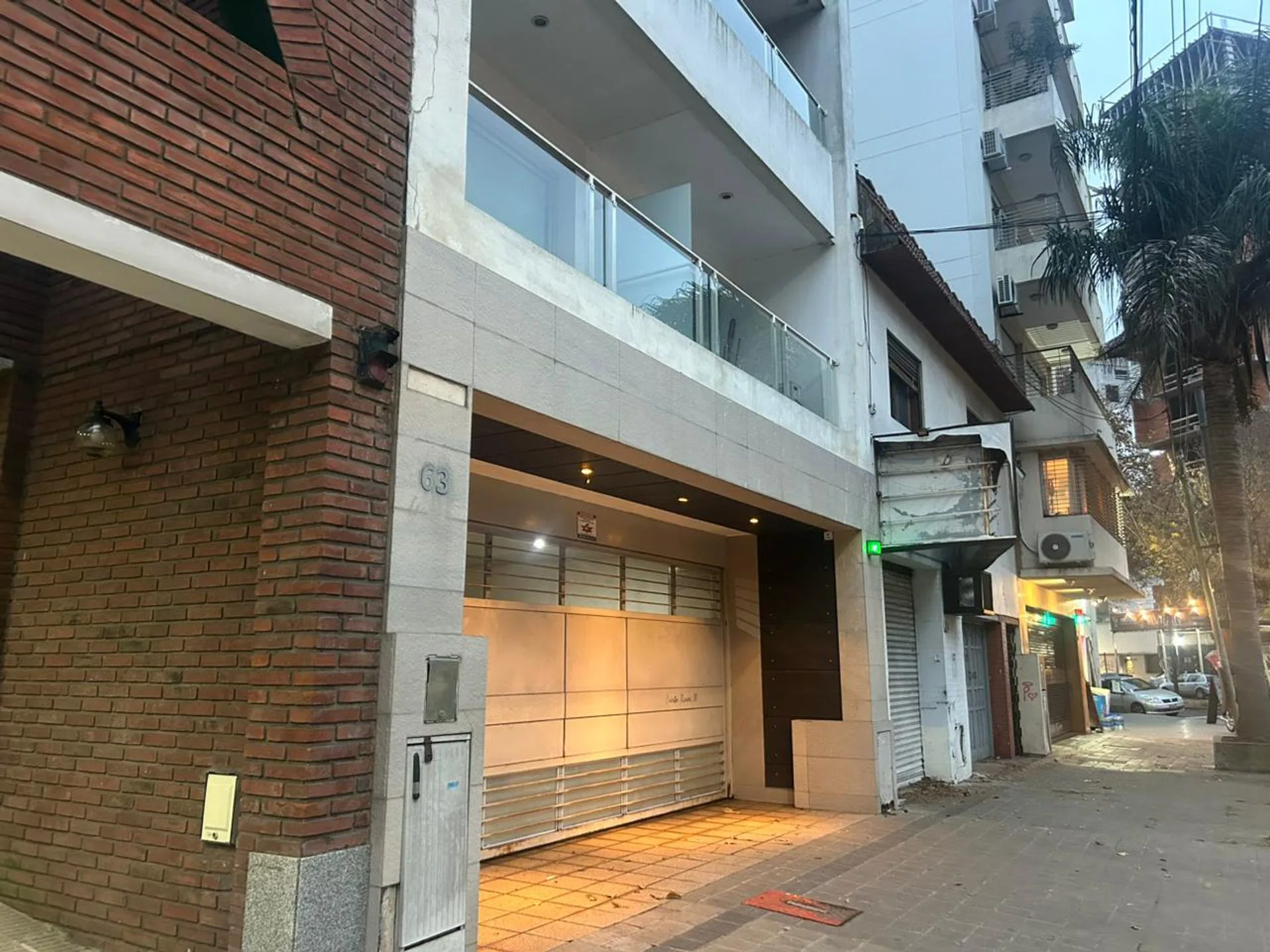 MONOAMBIENTE EN VENTA LA PLATA AL FRENTE BALCON foto 2