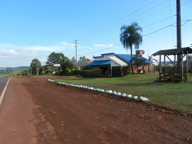 Aserradero sobre ruta provincial nº 12