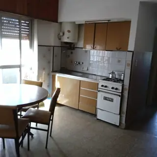 EDIFICIO DE 13 UNIDADES 3 AMBIENTES + 1 DUPLEX. MAR DE AJÓ foto 3