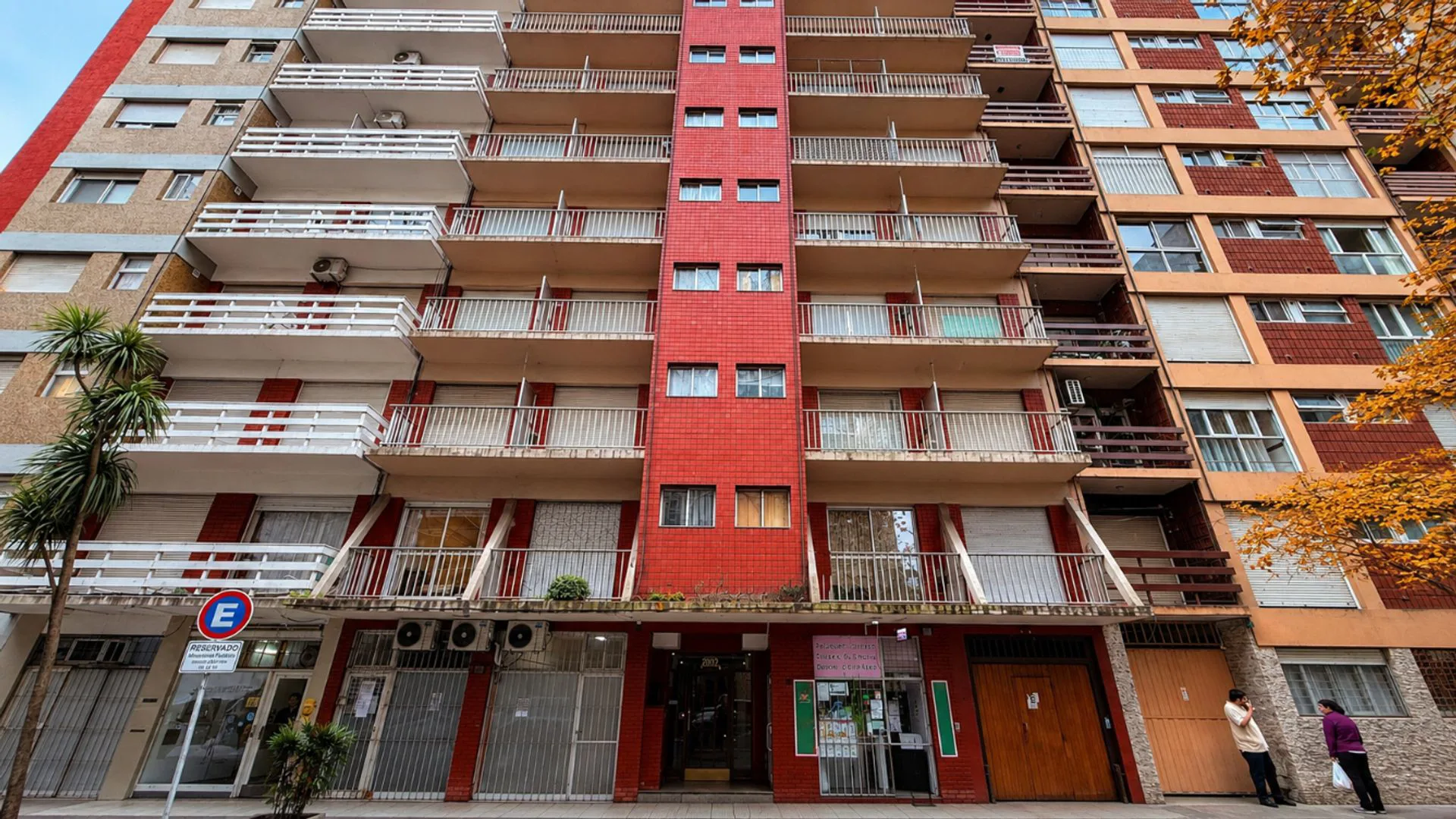 VENTA MONOAMBIENTE ZONA CENTRO foto 2
