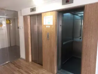 Venta Oficina:Tacuarí al 100 Cocheras:2 Monserrat .Centro. foto 3