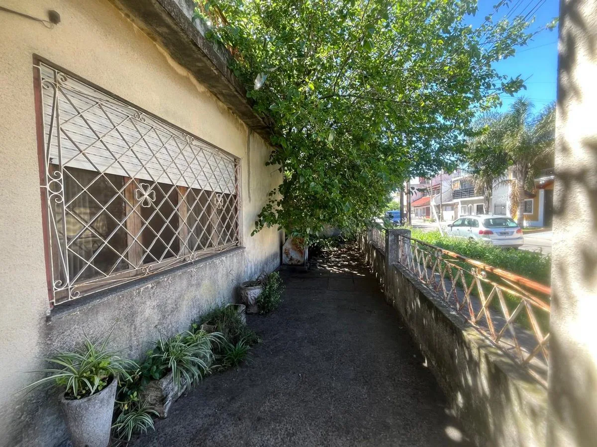 venta casa isidro casanova foto 2
